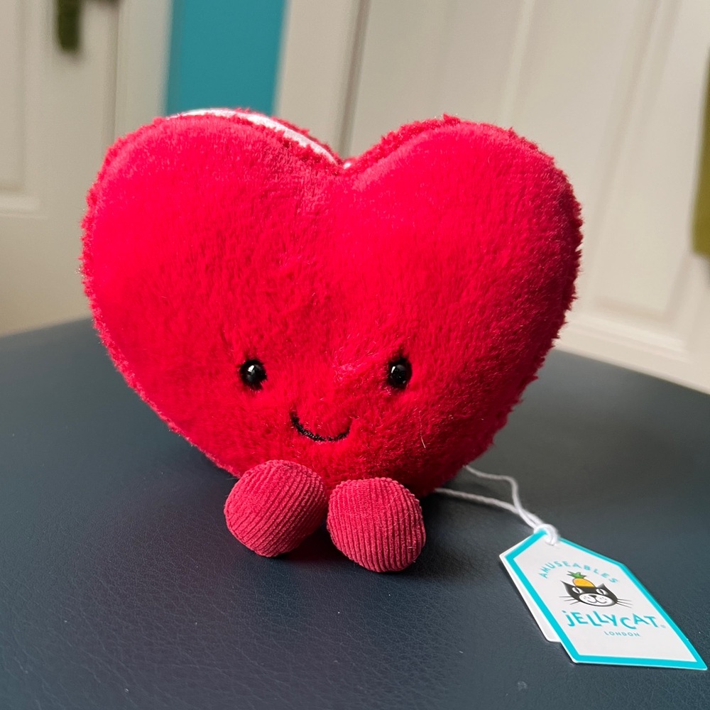 Jellycat Amuseables Arlette Heart Macaron